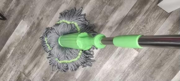 AquaFlex™ Bend‑Free No‑Touch Mop